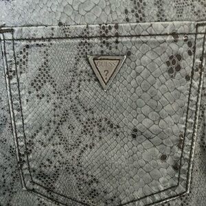 Guess Faux snakeskin pants - size 27